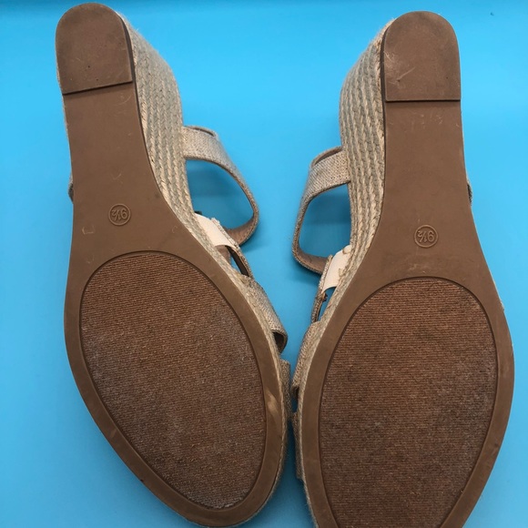 Leyla Khaki Sandal - Picture 7 of 7